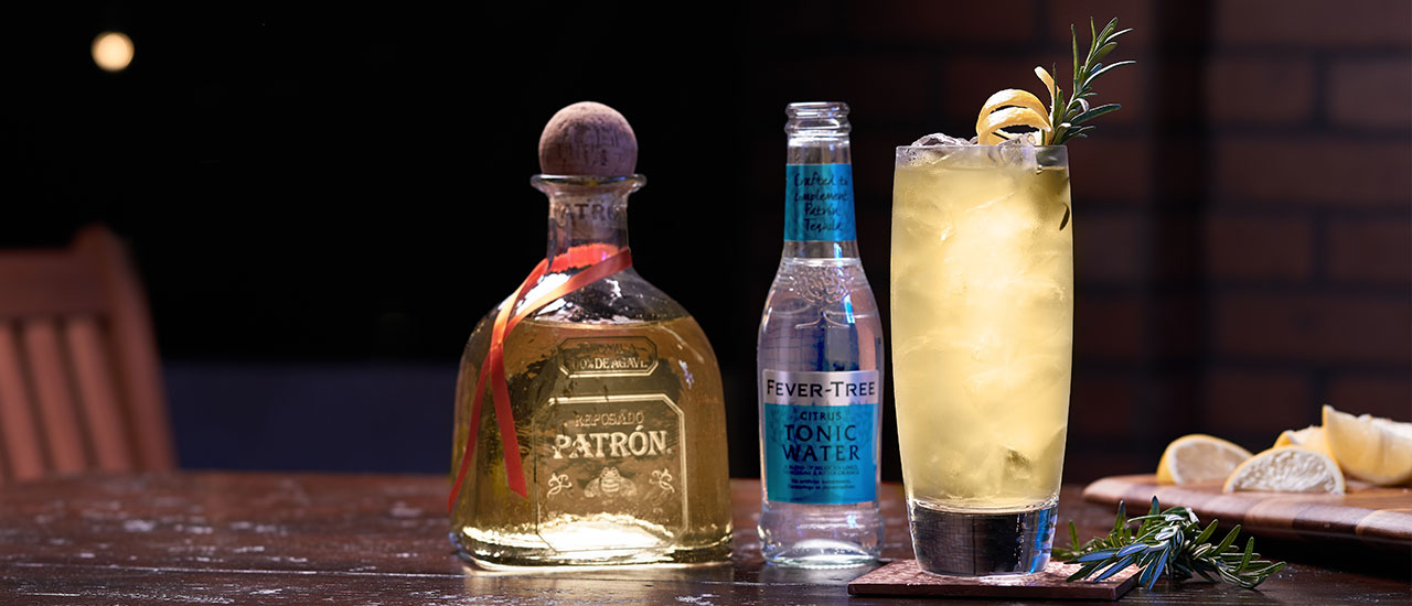 Gold Geyser Cocktail Recipe | Patrón Tequila