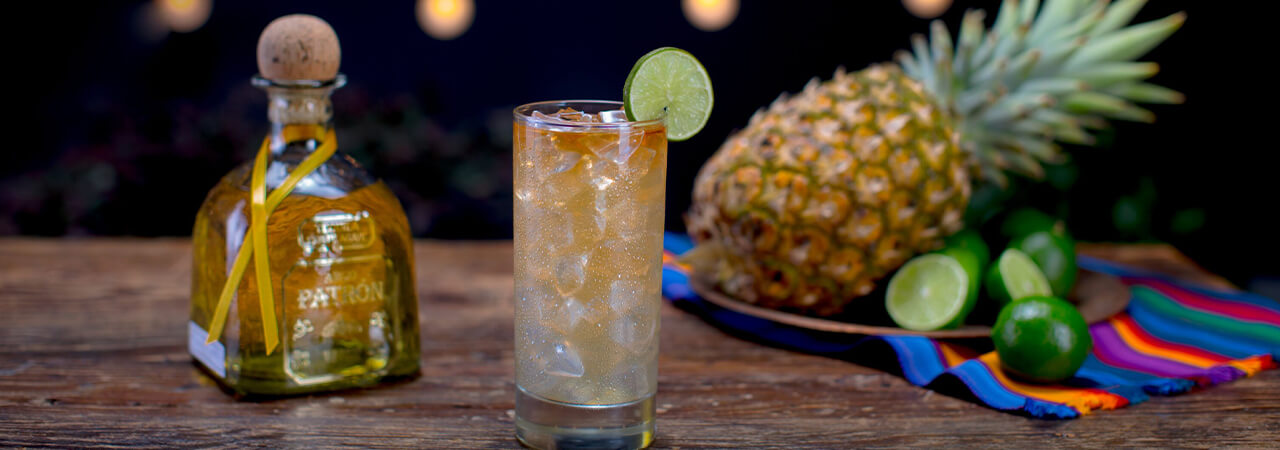 https://www.patrontequila.com/binaries/content/gallery/patrontequila/stories/2018-06/citronge-pineapple-summer-location-pairings/2021-hero.jpg